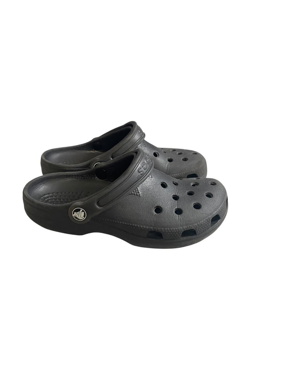 Crocs Black Classic Clogs Men’s Size 4-5 Women’s Size 6-7